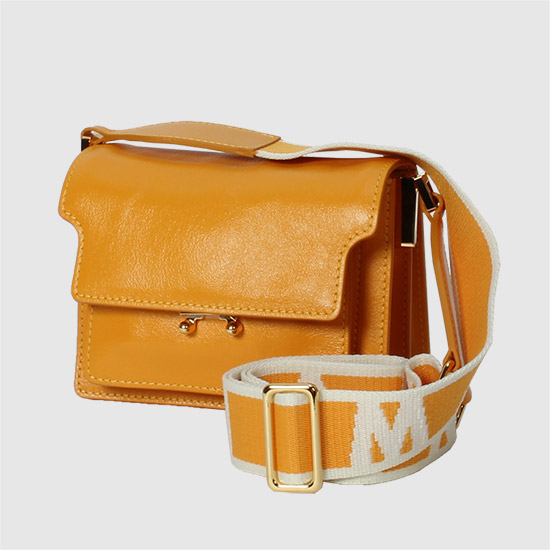 λ§λ₯΄λ Soft Mini Trunk Bag SBMP0075Q5 P2644 00R31 LIGHT ORANGE