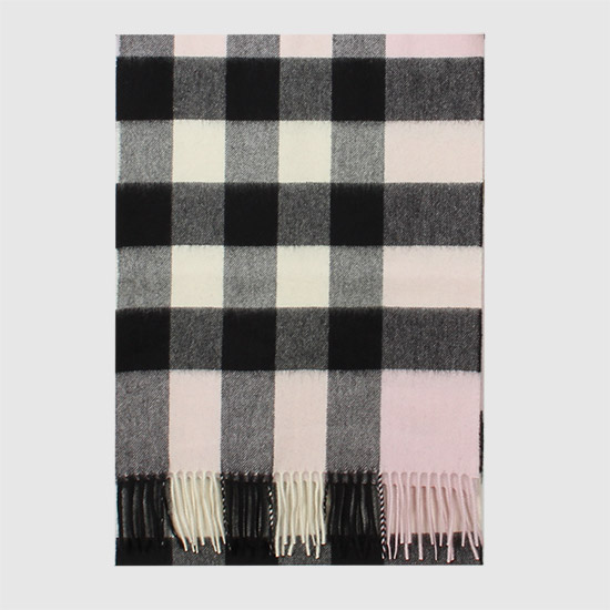 BURBERRY Classic Cashmere Muffler 8077892 PALE CANDY PINK