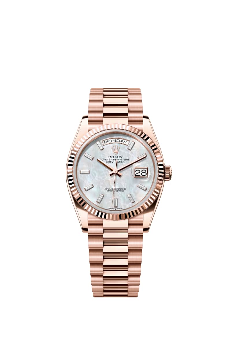 ROLEX Day-데이트 36 128235 다이아몬드가 세팅된 White 진주자개 다이얼 18캐럿 에버로즈 Gold