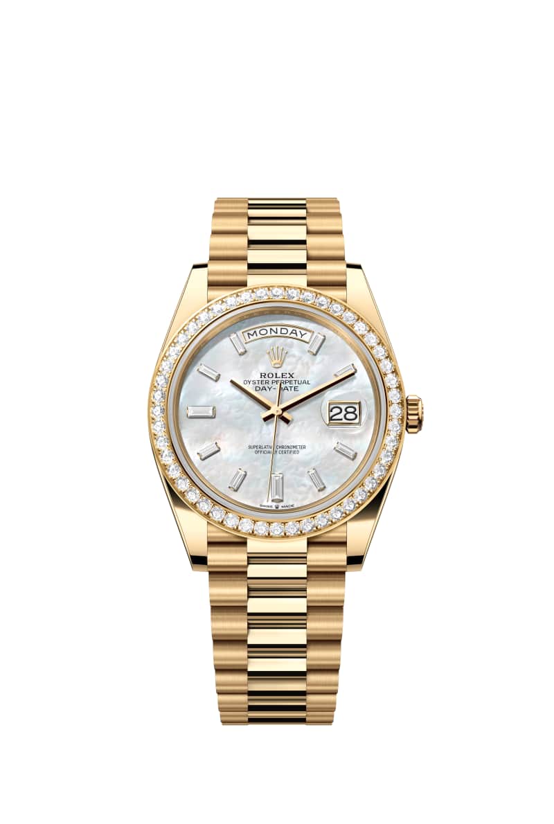 ROLEX Day-데이트 40 228348RBR 다이아몬드가 세팅된 White 진주자개 다이얼 18캐럿 옐로우 Gold