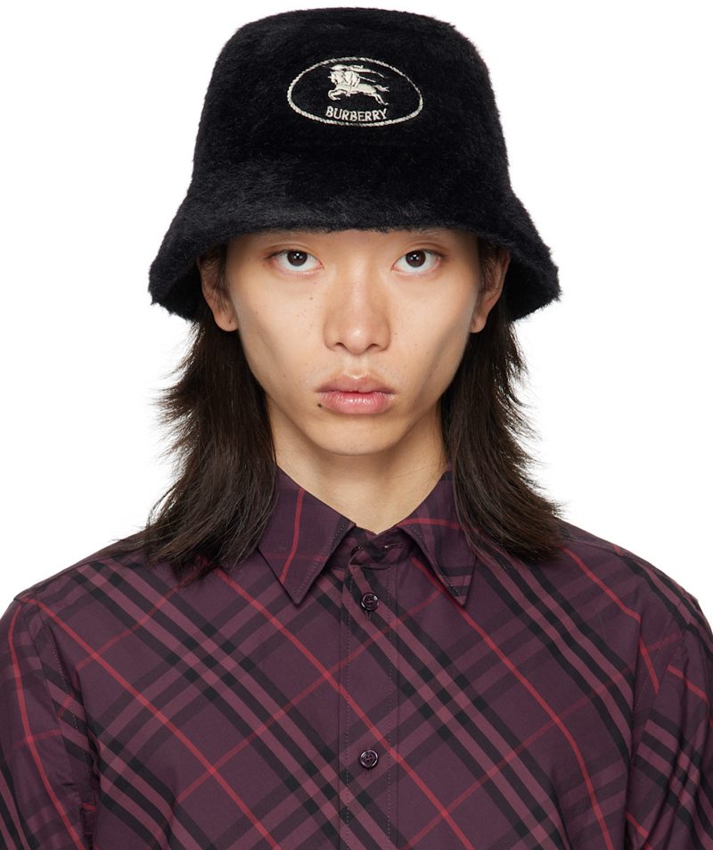 Black Knight Stamp Faux Fur Bucket Hat 252376M140007