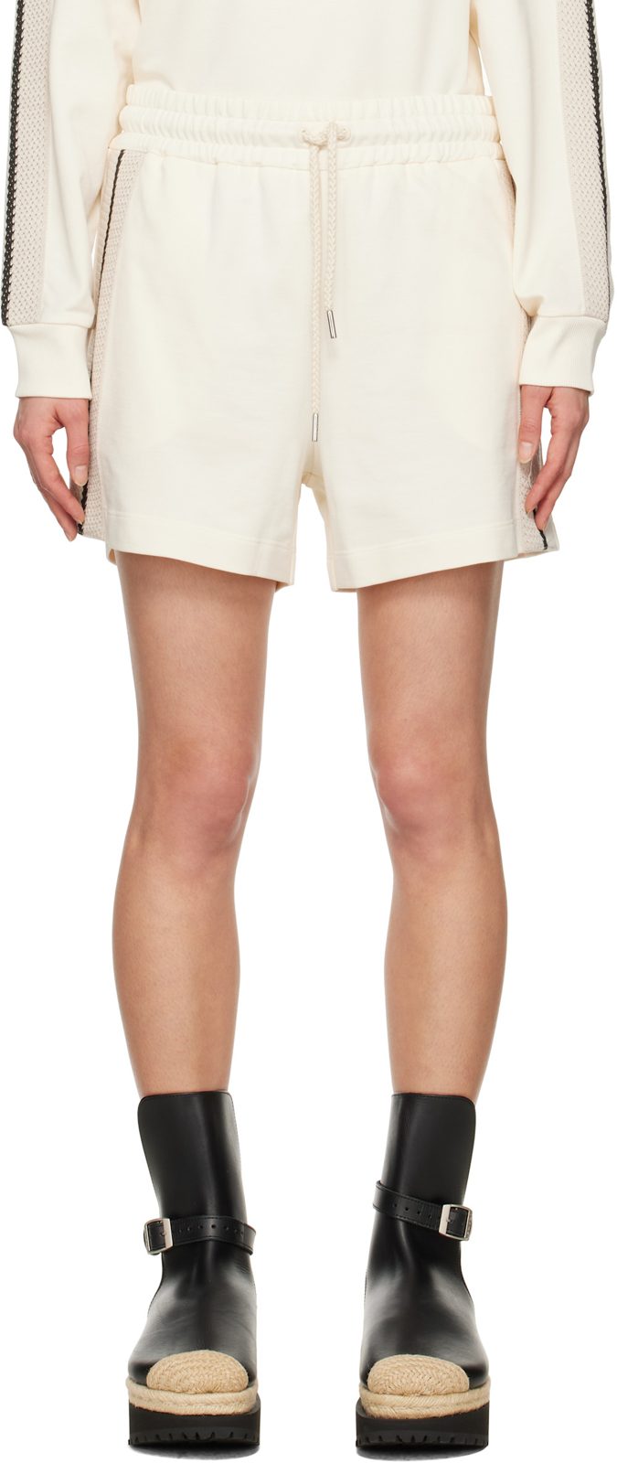 오프화이트 Striped Trim Shorts 251111F088021