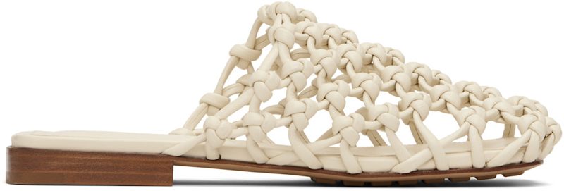 White Supple Lambskin Flat Sandals 251798F124000