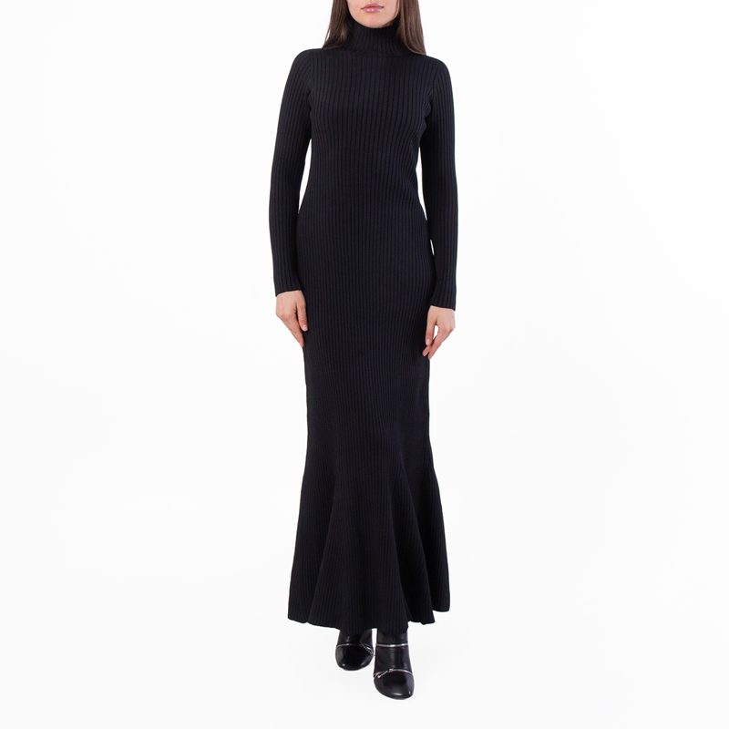 Ribbed Knit Long-Sleeved Maxi Dress