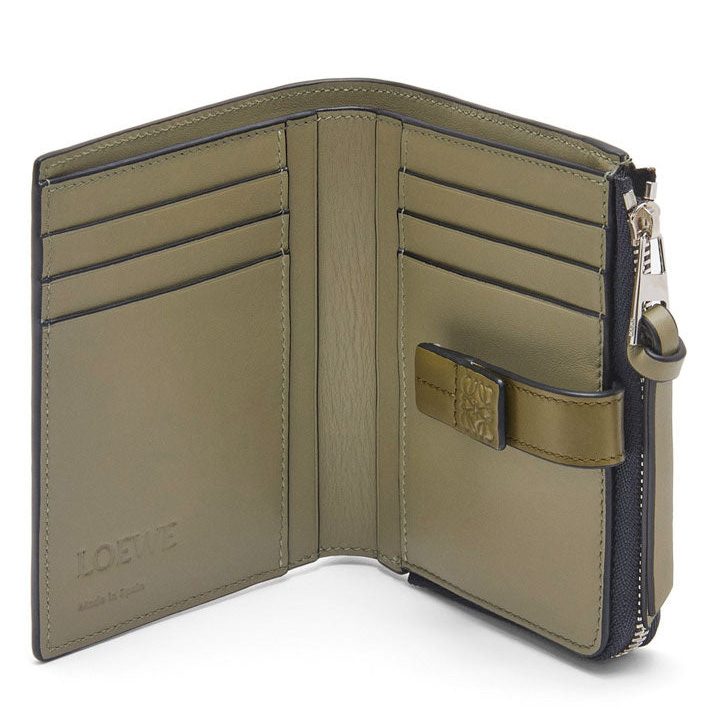 Slim Zip Bifold Compact Wallet