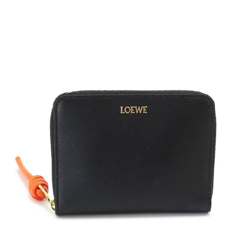 Knot Zipped Compact Leather Wallet