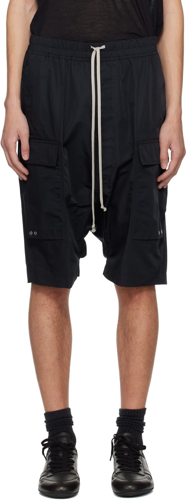 Black Temple Cargo Pods Shorts 261232M193037