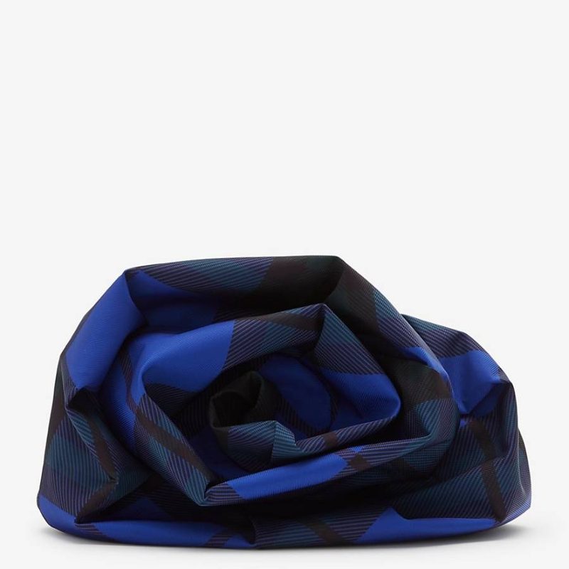 Draped Clutch with Checkered Pattern_Knight