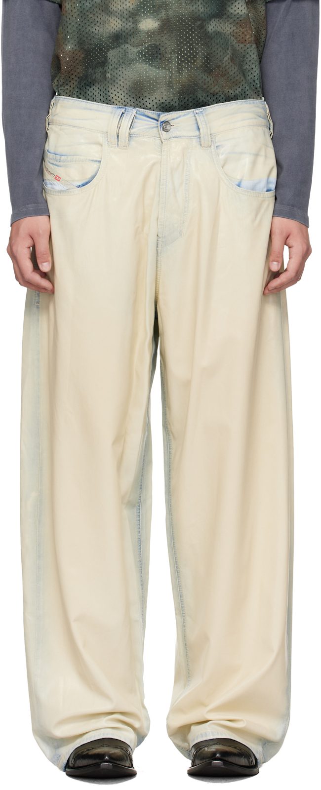 Blue & [오프화이트] Regular Waist 1997 D-Enim-M Relaxed Jeans 261001M186036