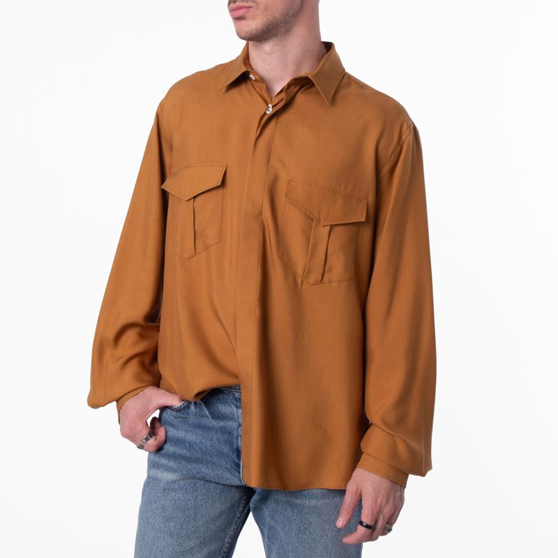 Long-Sleeved Pointed-Collar Silk Shirt_Deserto