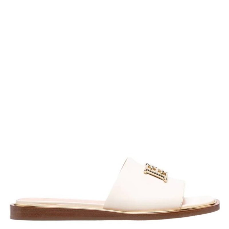 Eloise B Chain Leather Sandals