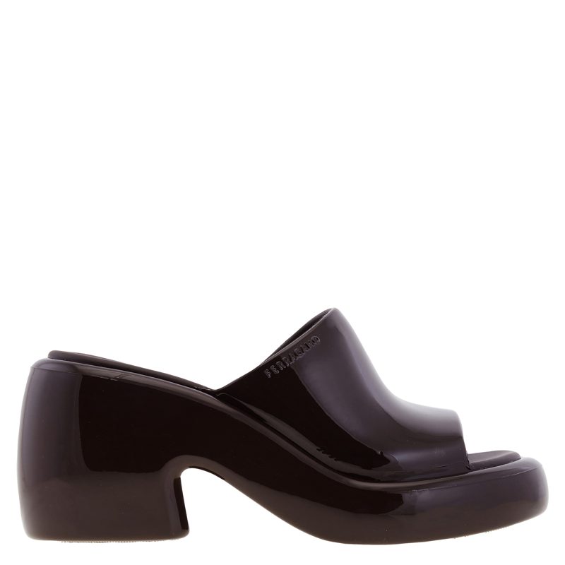 Deva Chunky Rubber Slides