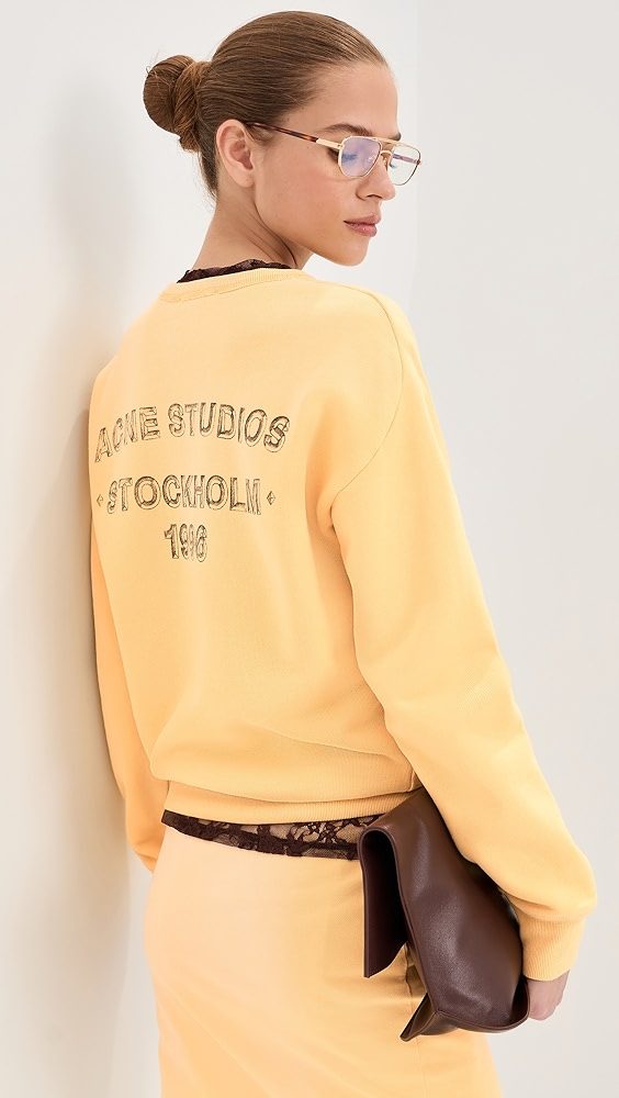Pullover Sweatshirt_Light Yellow