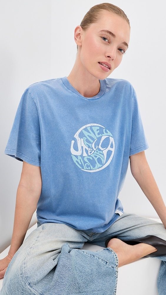 Abbey Road Boyfriend T-Shirt_Washed Light Blue