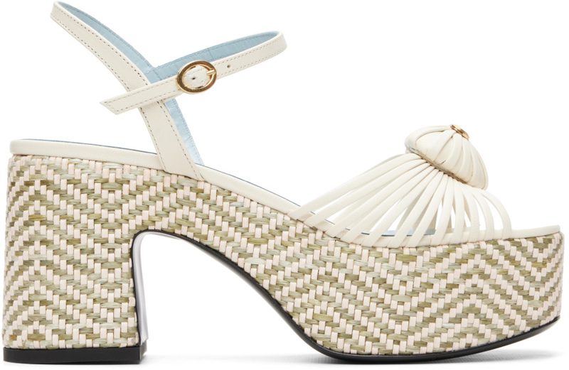 Garavani [오프화이트] Coeur Royal Laminated Heeled Sandals 262807F125016