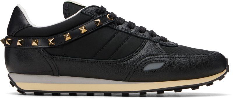 Garavani Black Stud Up Sneakers 262476M237000