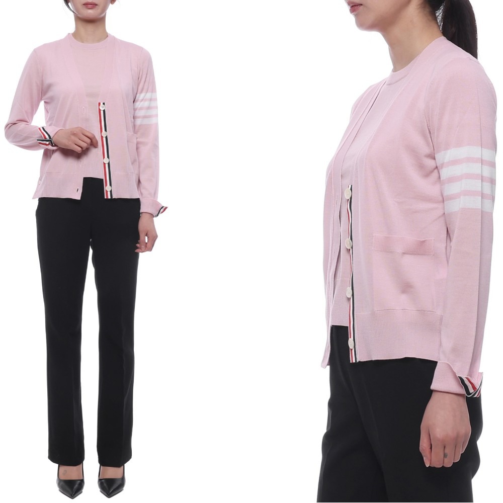 26SS 여성 사선 스트라이프 울 가디건 (FKC334A Y1014 680 26S)