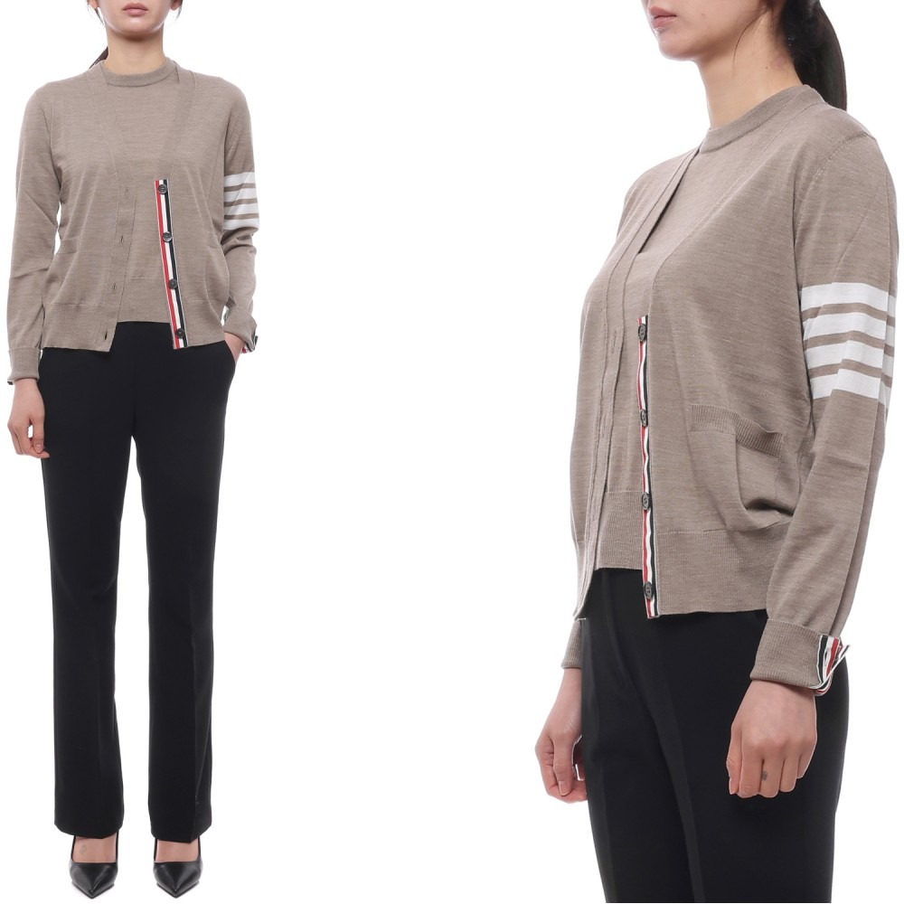 26SS 여성 사선 스트라이프 울 가디건 (FKC334A Y1014 215 26S)