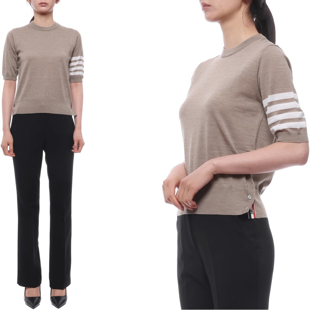 26SS 여성 사선 스트라이프 울 반팔니트 (FKA471B Y1014 215 26S)