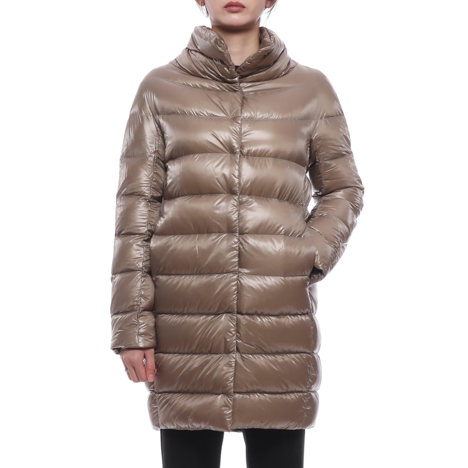 26FW 여성 DORA 케이프 다운 롱패딩 (PI0177DIC 12017Z 2600 26F)