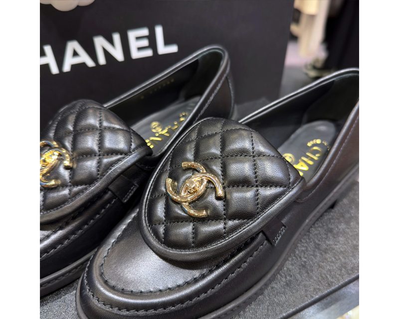 CHANEL
