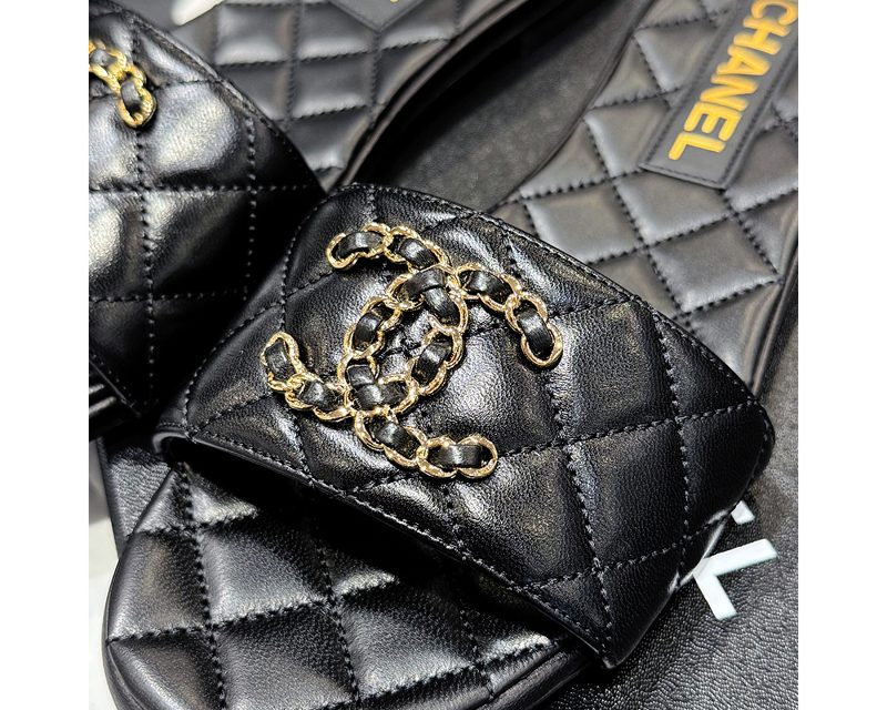 CHANEL