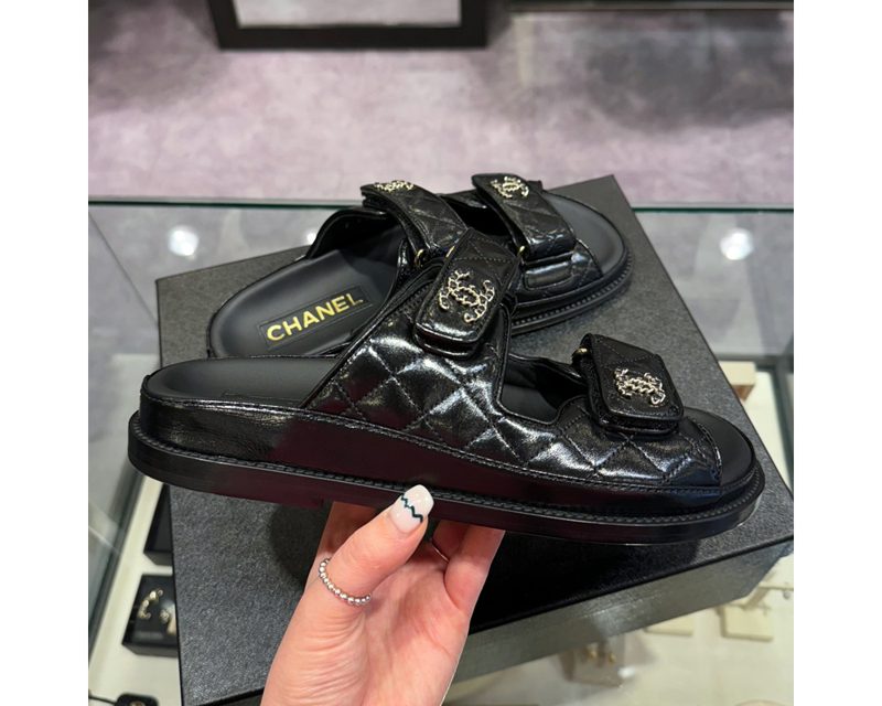 CHANEL