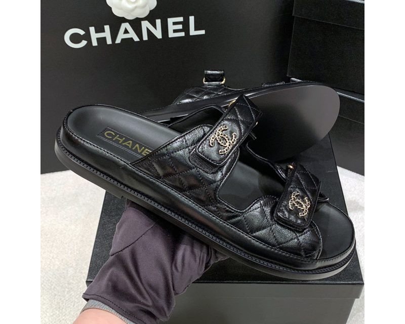 CHANEL