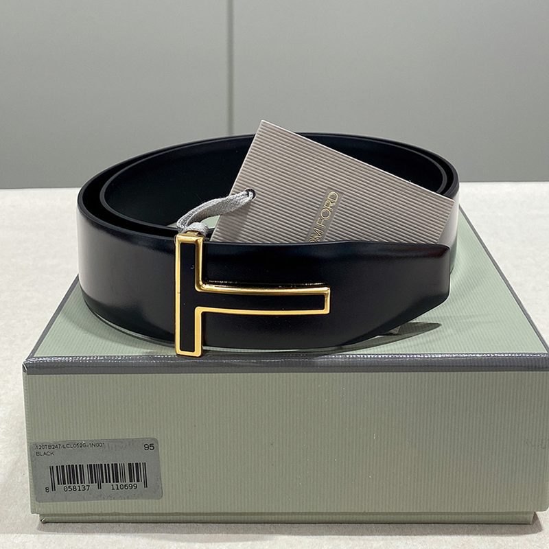 TOM FORD