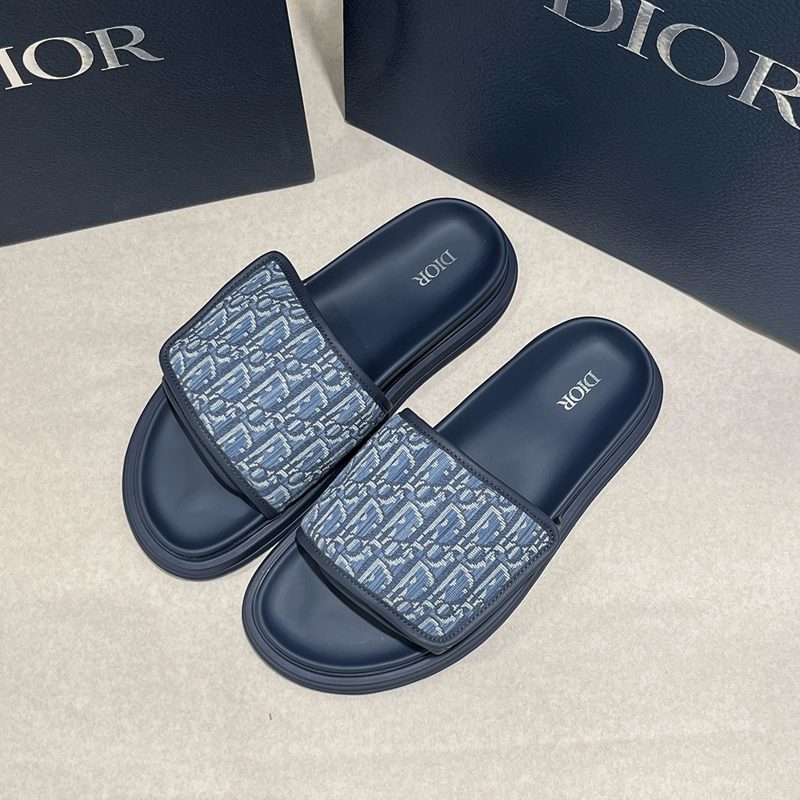 DIOR