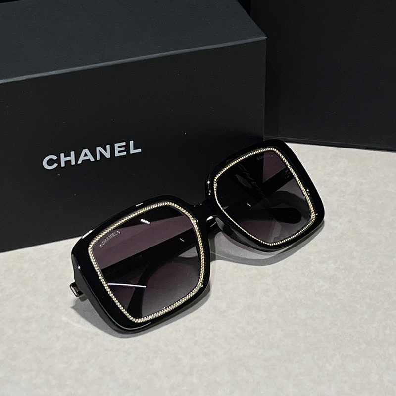 CHANEL