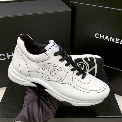 CHANEL 크루즈 Cotton Denim Stitch White Sneakers Men's용