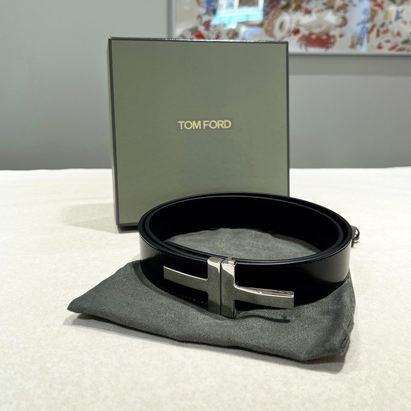 TOM FORD