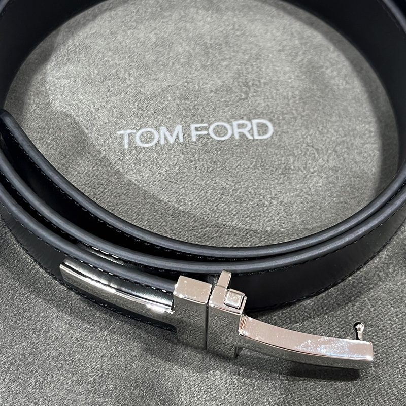 TOM FORD