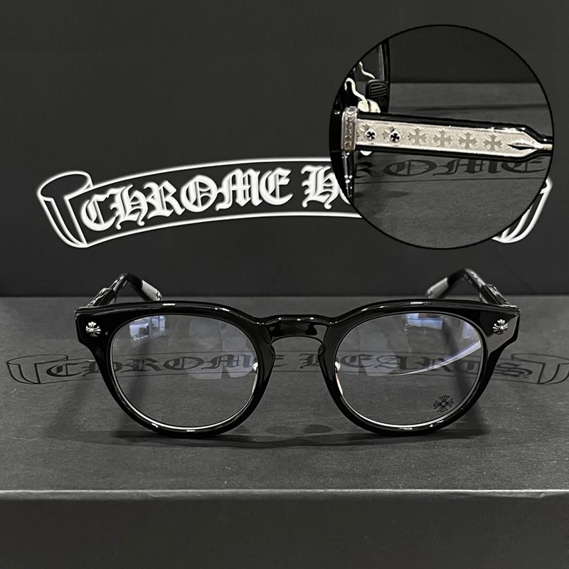 CHROME HEARTS