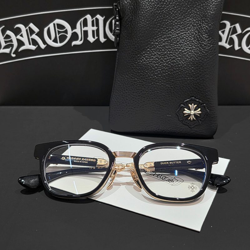 CHROME HEARTS
