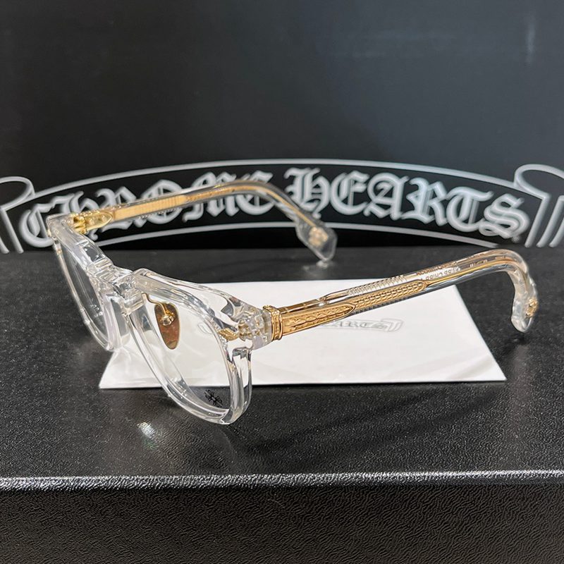 CHROME HEARTS