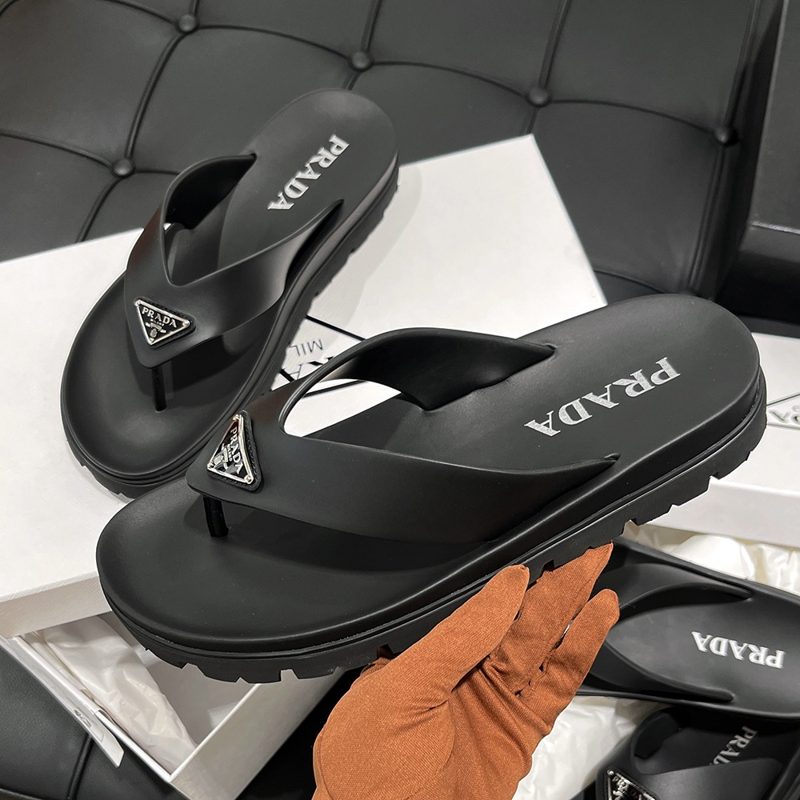 PRADA Rubber 통 Sandals Black Women's용