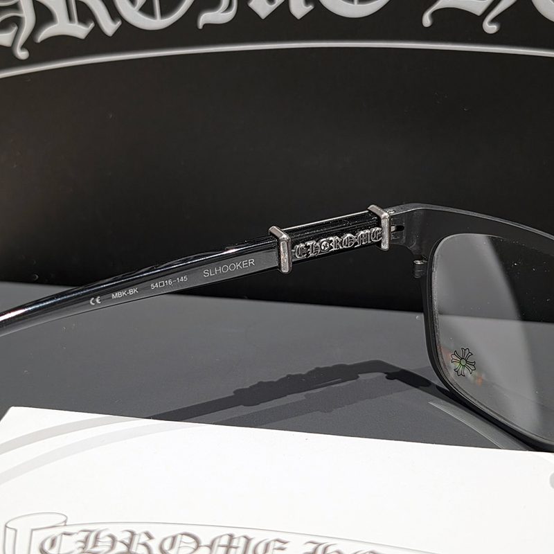 CHROME HEARTS