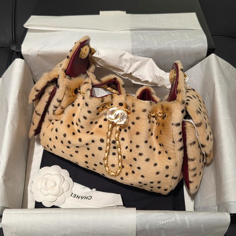 CHANEL 25Bag ํธํผ Fur ํธ๋ณด๋ฐฑ Gold-Tone Mini