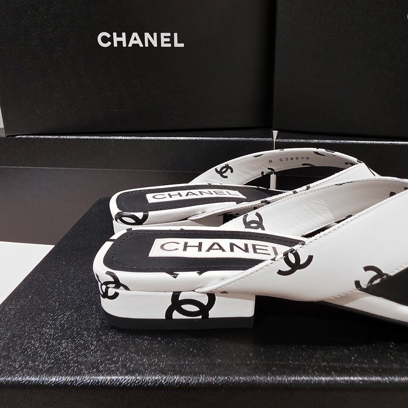 CHANEL