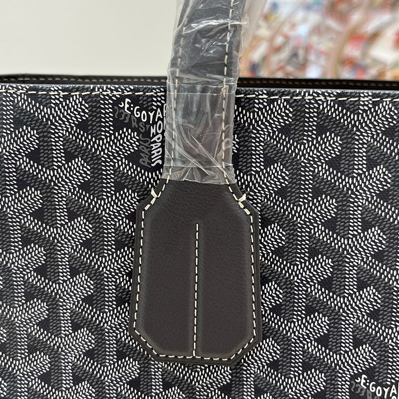 GOYARD