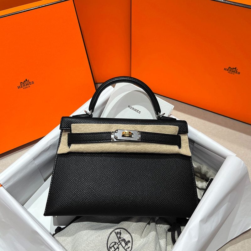 HERMES ํ์ ํ Mini ์ผ๋ฆฌ Black Gold-Tone ์์ฅ Mix