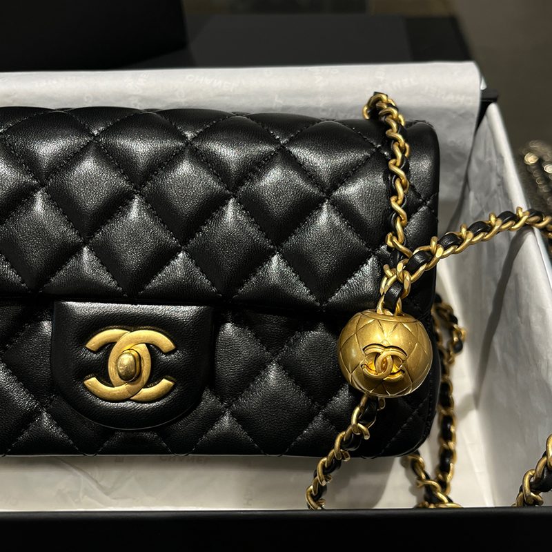 CHANEL