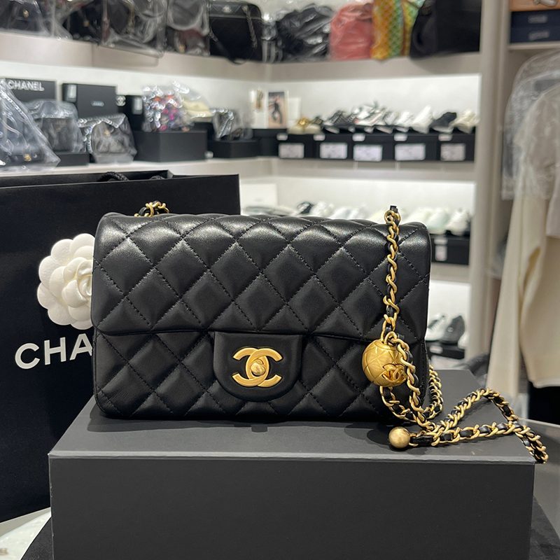 CHANEL