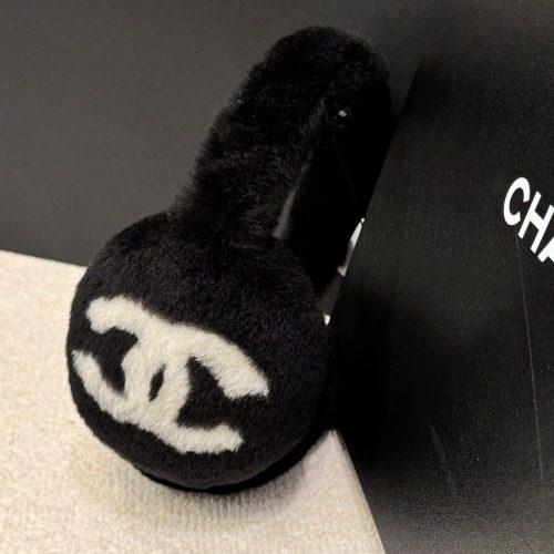 CHANEL 이어머프 Shearling Lambskin 귀마개 Black