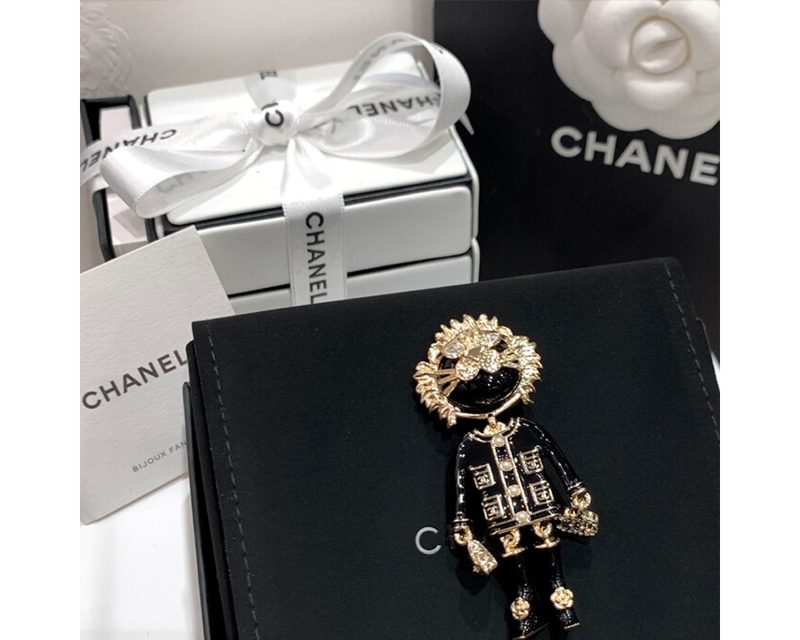 CHANEL