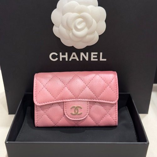 CHANEL Classic ๊ทธ๋ ์ธ๋ Calfskin ํํฌ ์ค์ด๋ Card Wallet Gold-Tone