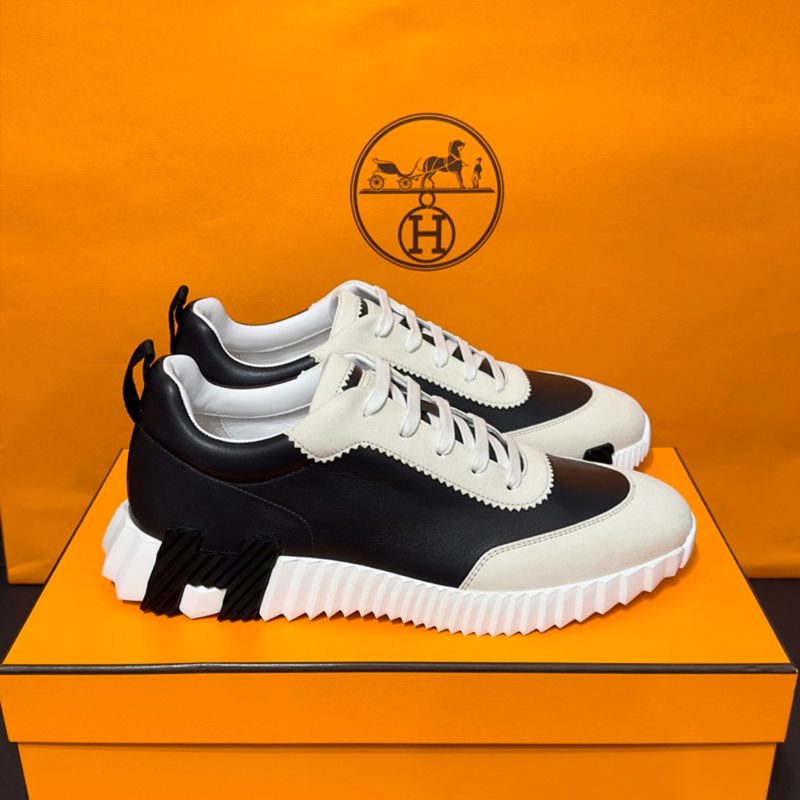 HERMES ๋ฐ์ด์ฑ Sneakers ๊ณ ํธ์คํจ Black H Black Logo