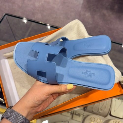 HERMES ์ค๋ Sandals Calfskin ํ์ผ๋ธ๋ฃจ